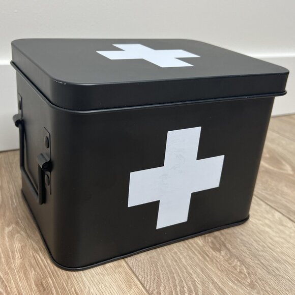 First Aid Box - Picture 2 of 6